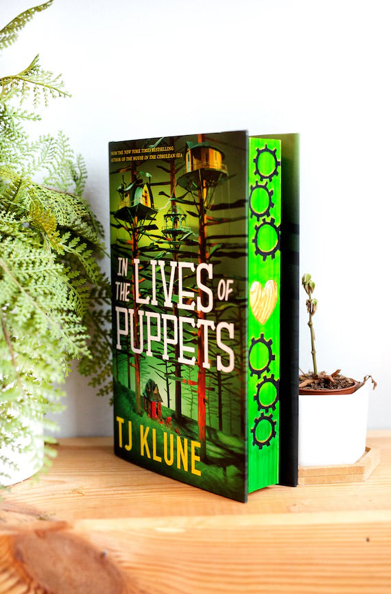 In the Lives of Puppets
( limited special edition)
T.J. Klune